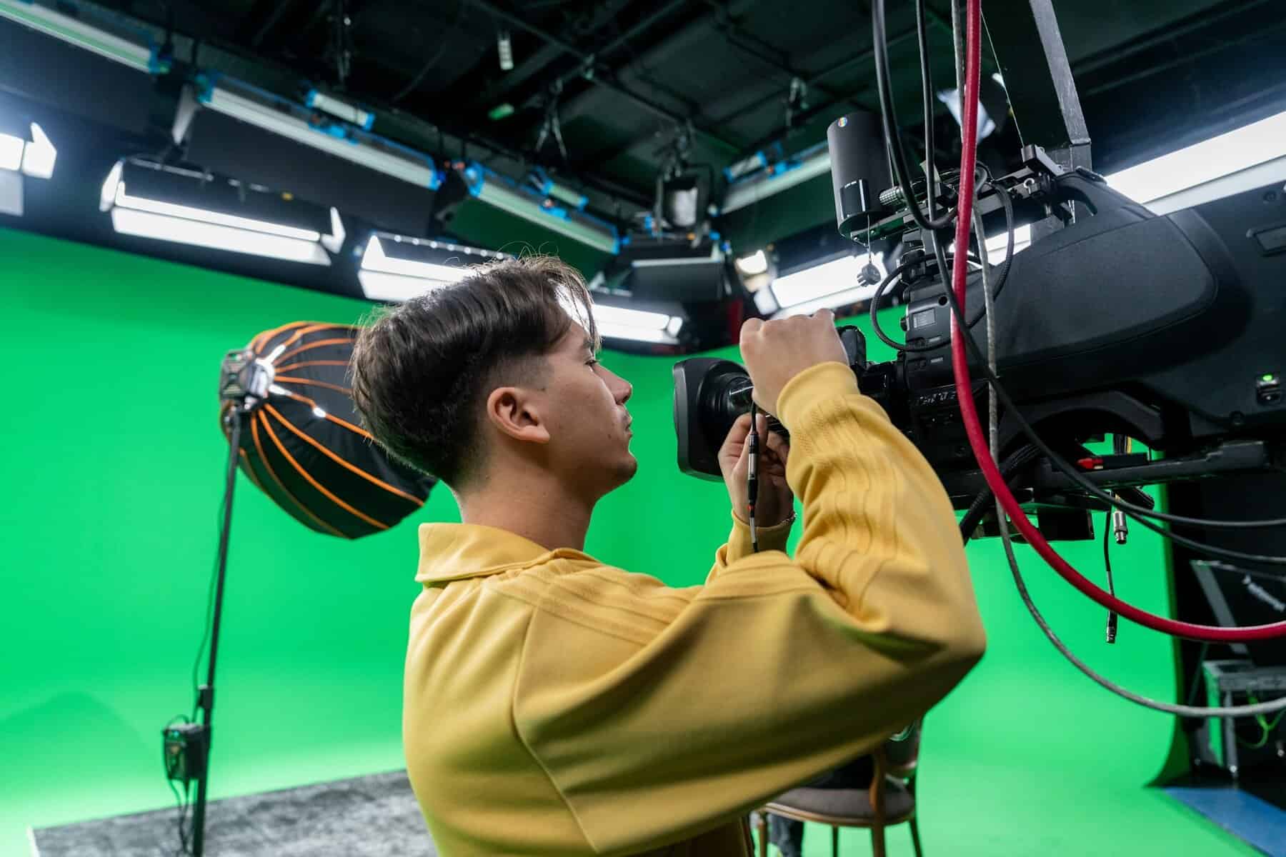 Simple Ways to Reduce Echo in Rental Studios