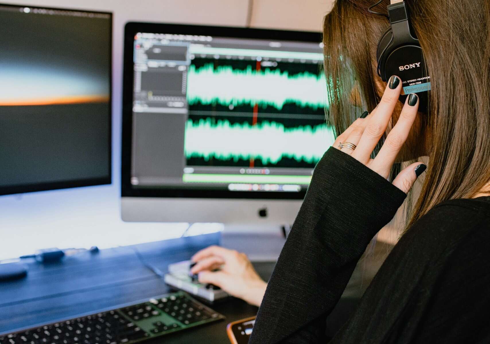 How to Create a Catchy Jingle Step-by-Step