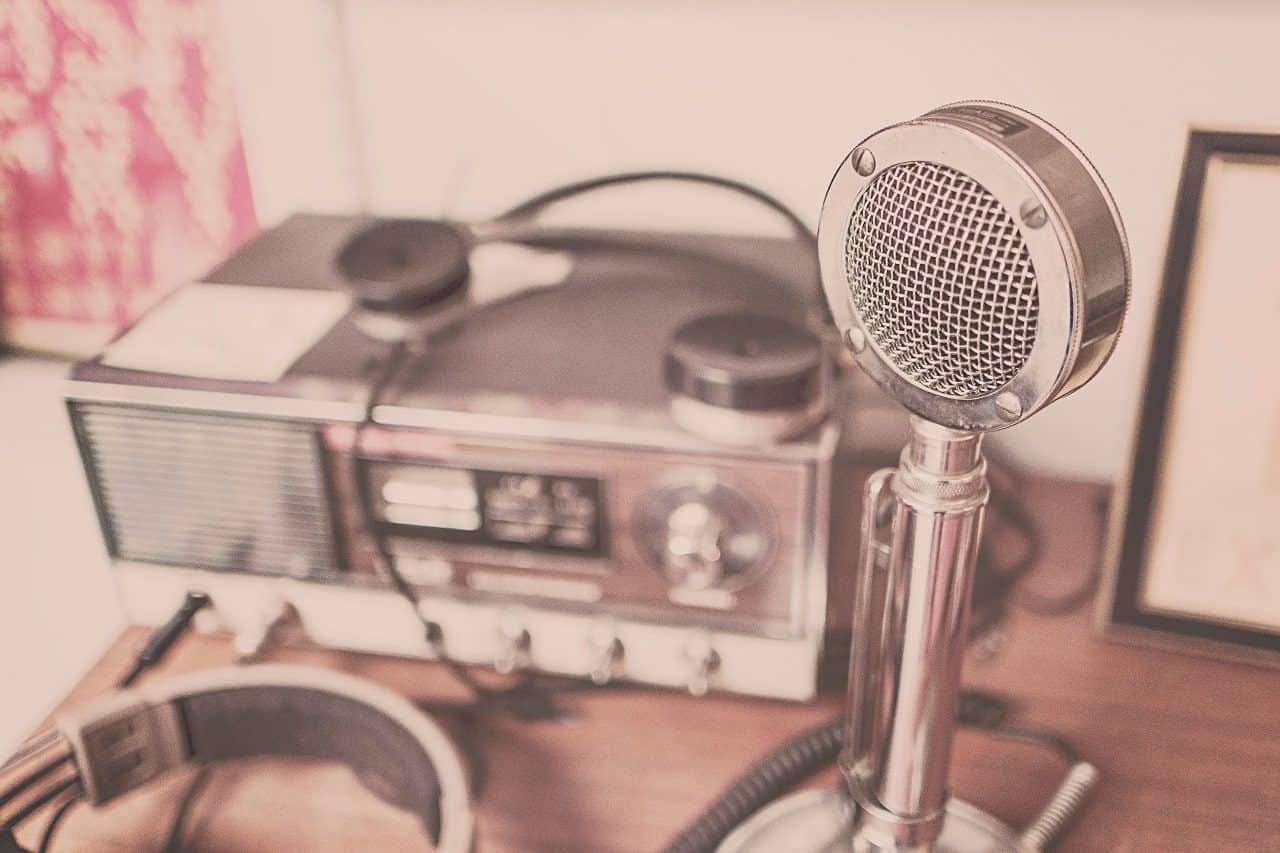 Integrated Radio and Digital Marketing Strategies in 2024