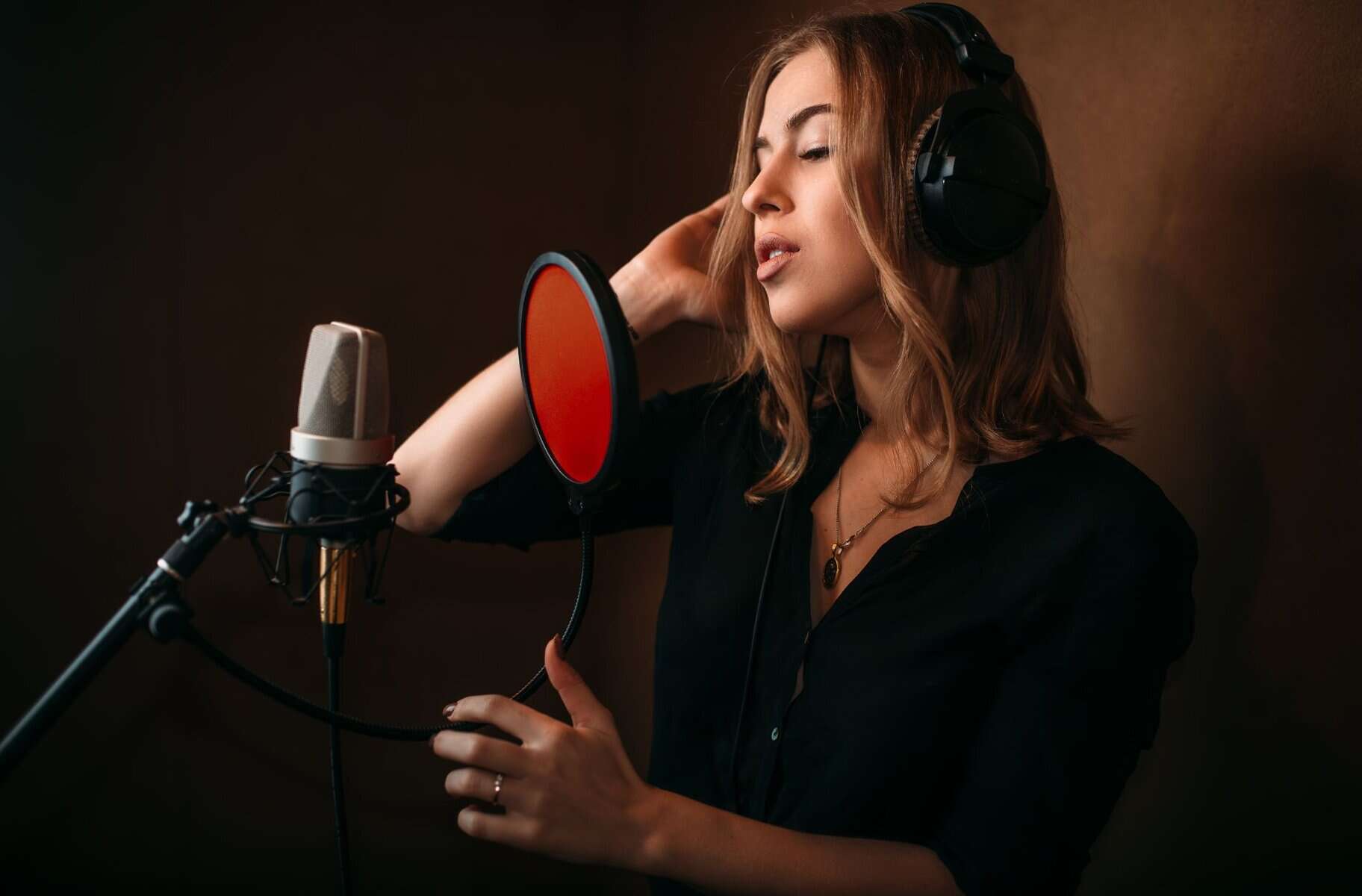 Catchy Jingles: Engaging Sounds for Your Brand