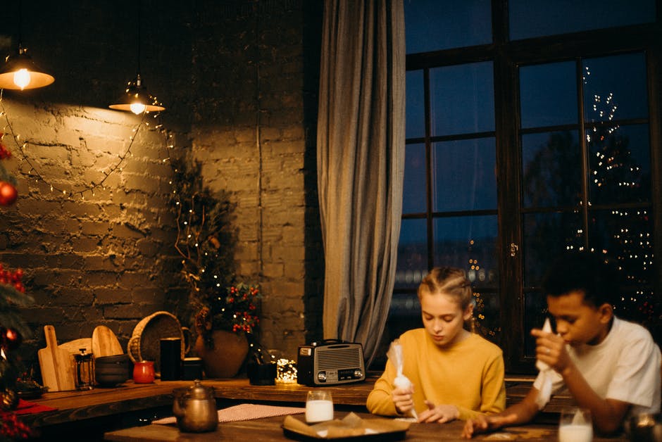 The Best Holiday Radio Jingles of All Time