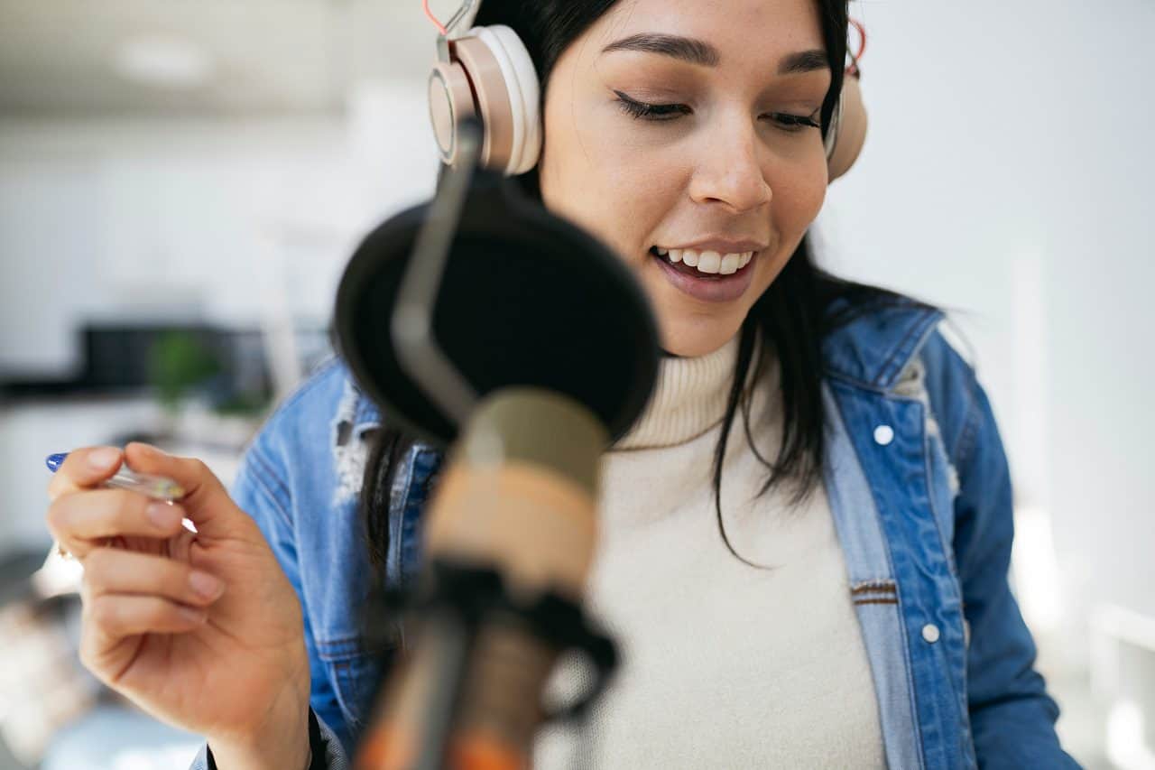 Jingle Integration in Marketing: Best Practices Guide