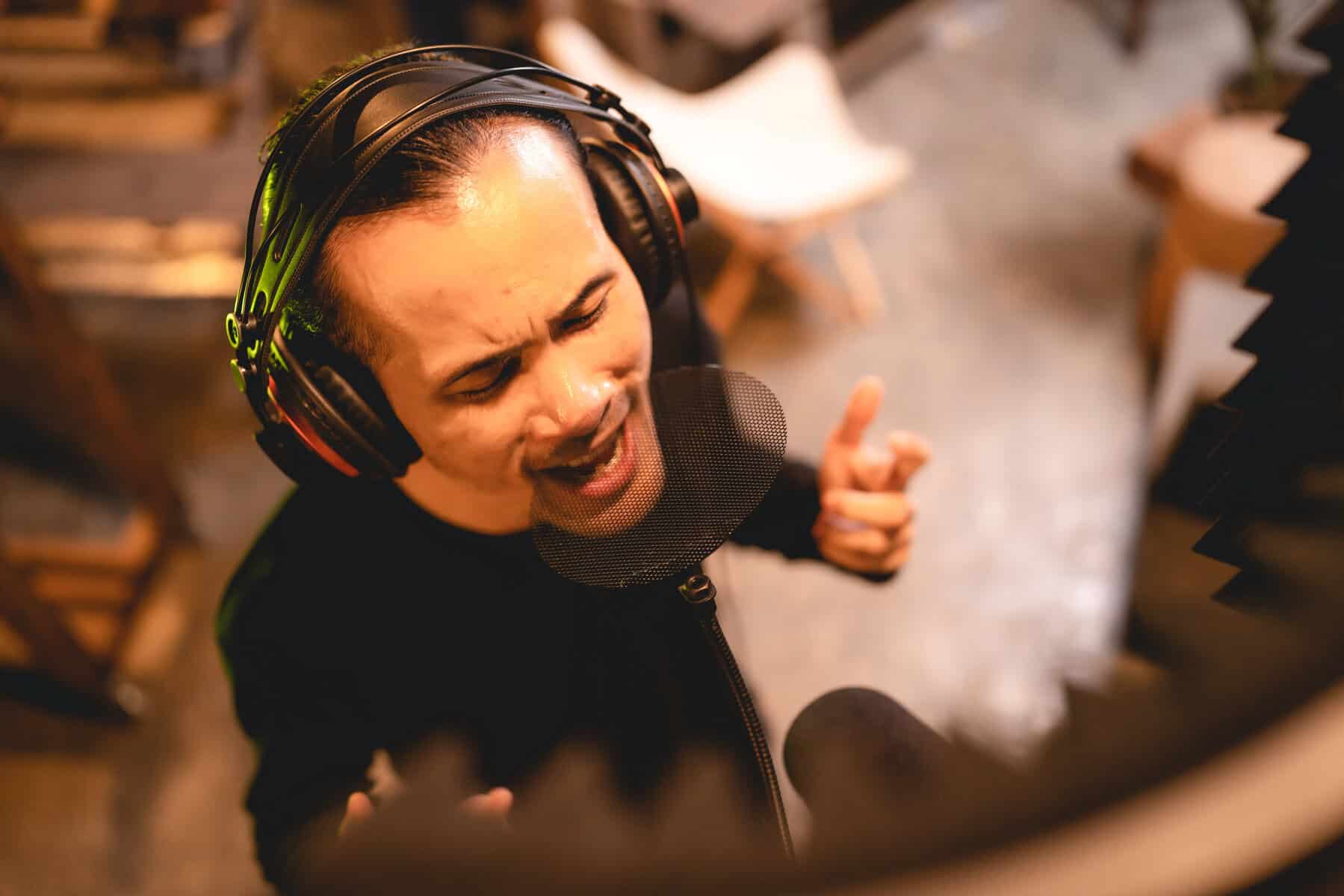 The Powerful Impact of Jingles in Radio Advertising Success