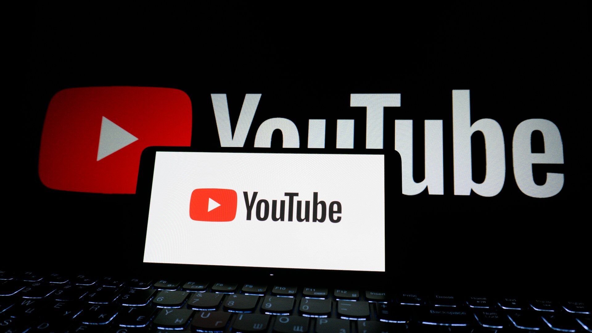 Breaking Out of Generic Ads with Signature Jingles