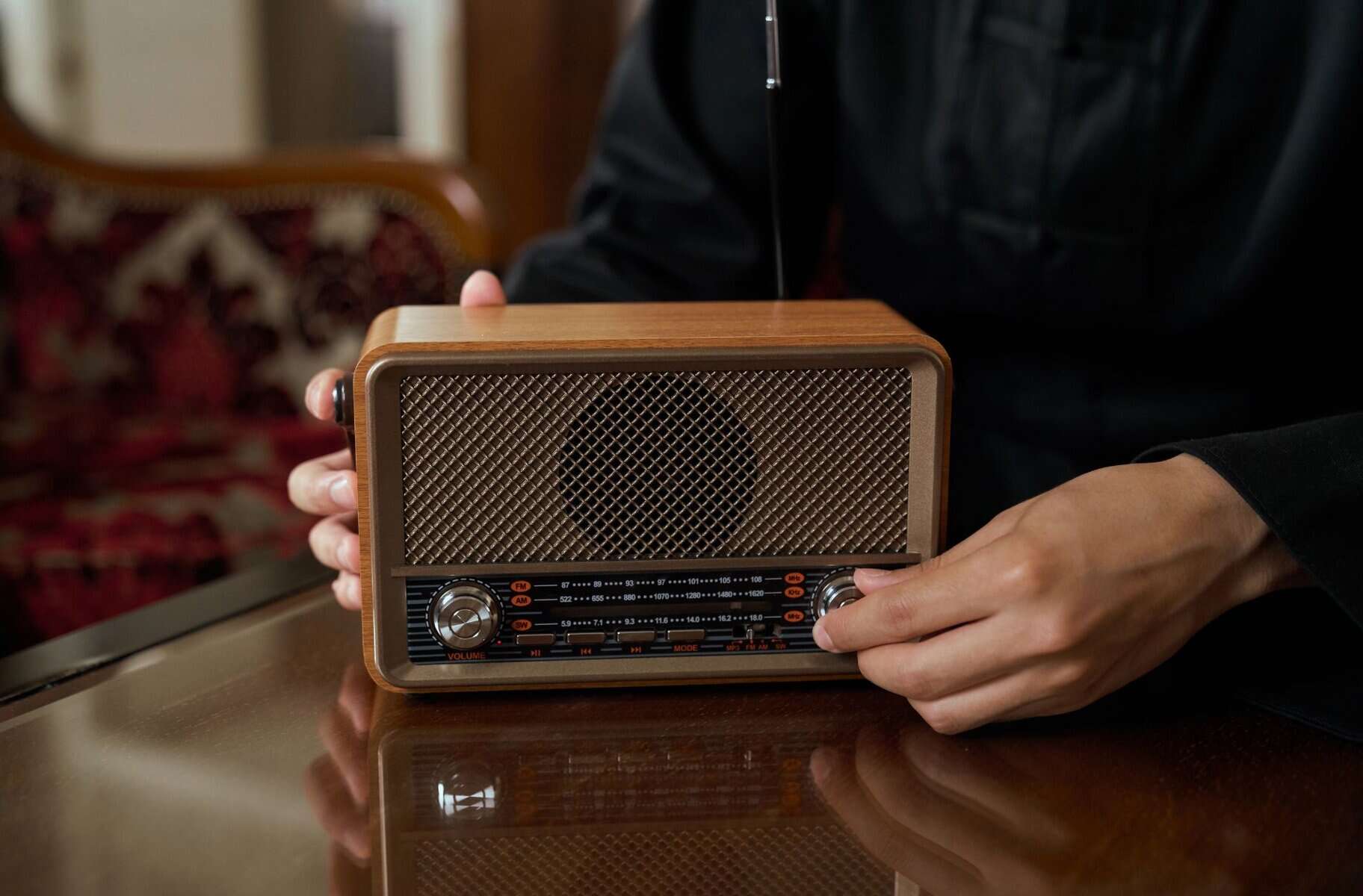 Fixing Overlapping Audio in Radio Ads