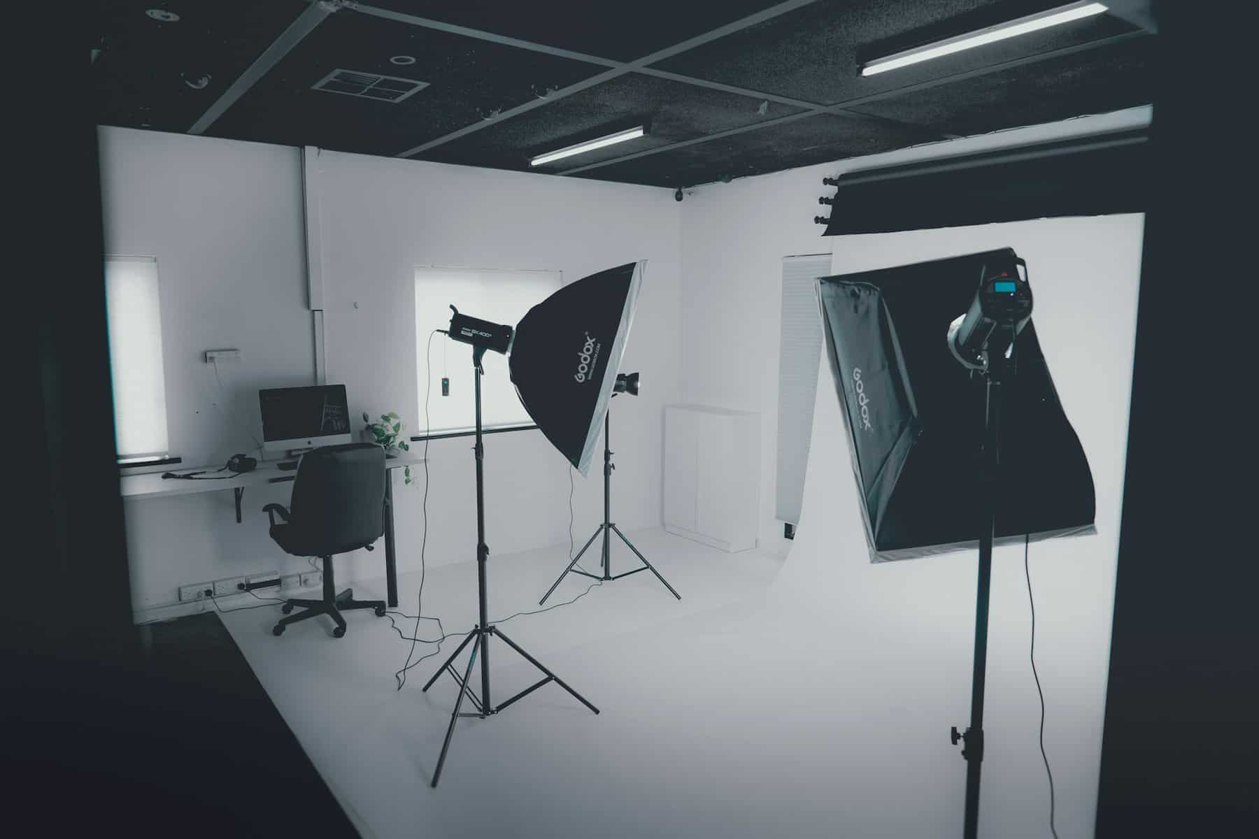 Top Space Considerations Before Booking a Studio in Cincinnati