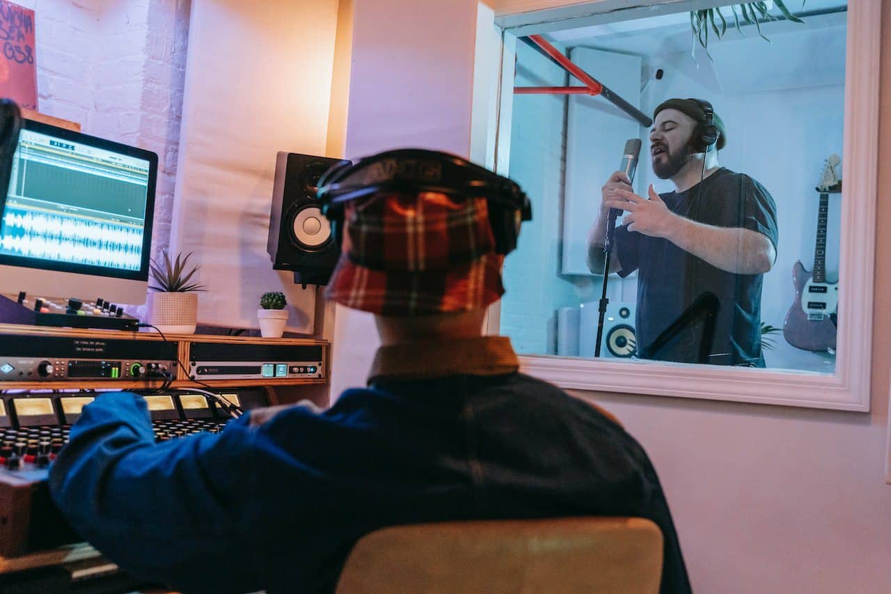 The Science Behind the Power of Commercial Jingles