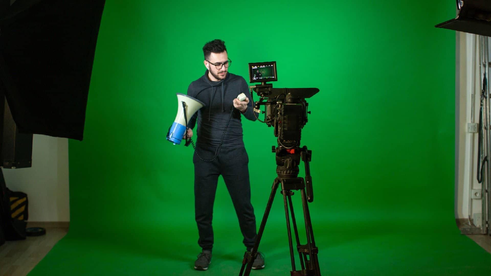 What Directors Say Makes a Smooth Studio Day in February