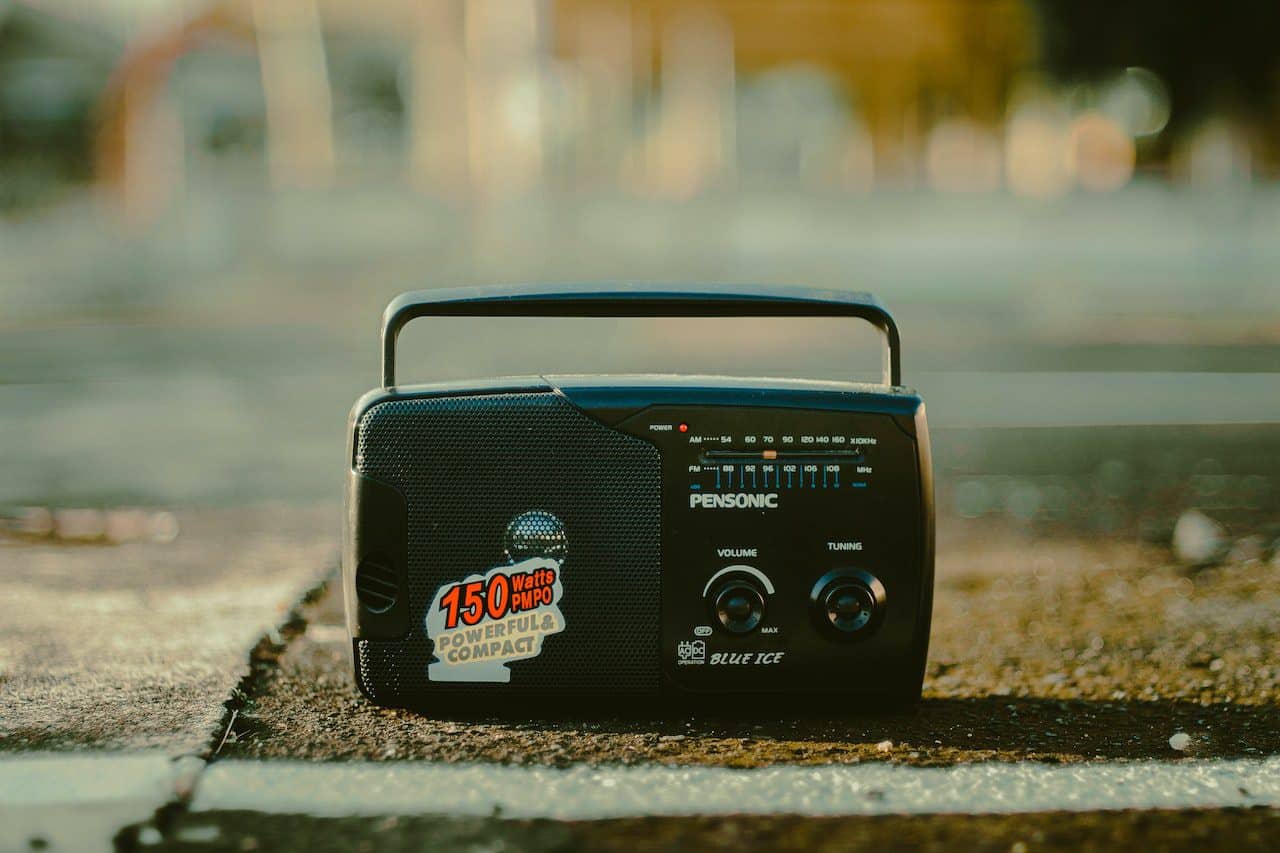 Radio Ads Remain Relevant in Today&#039;s Media Landscape