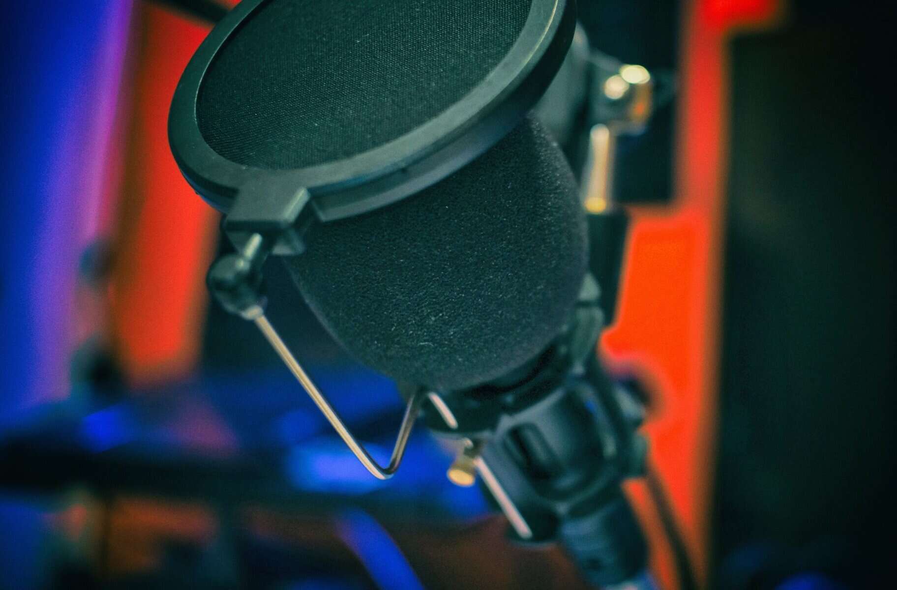 Enhance Radio Ads with Streamlined Jingle Production