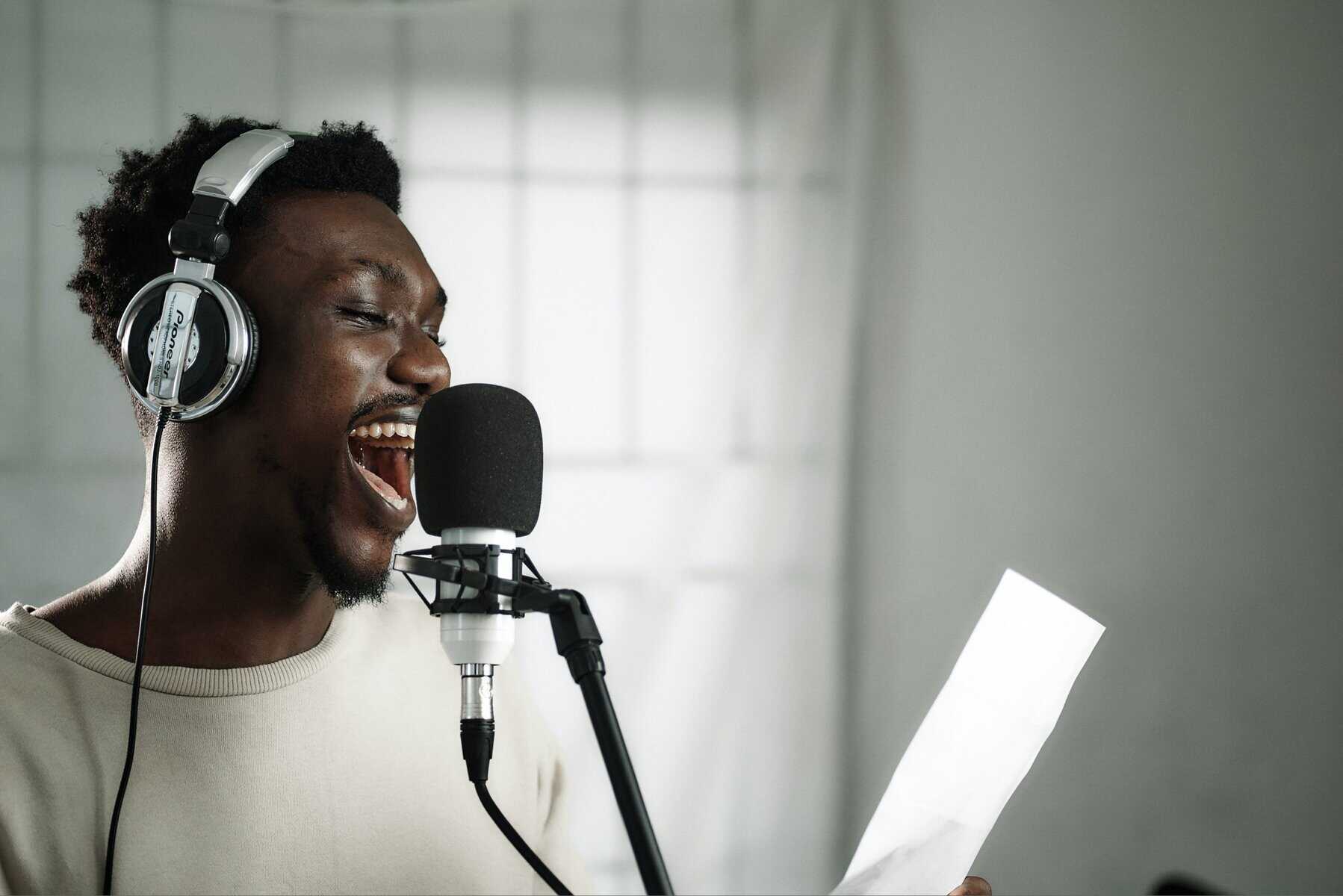 3 Ideal Times to Use Radio Jingles Effectively in Marketing