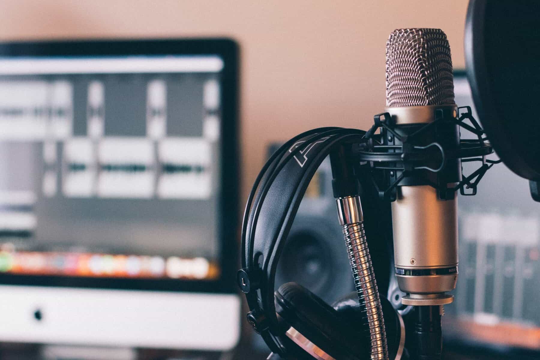 Creating a Catchy Jingle: Tips to Make Your Brand Stand Out in Radio Advertising