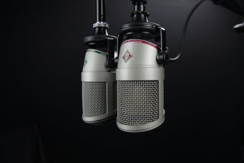 7 Simple Ways to Make Killer Radio Commercials