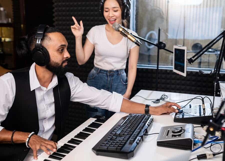 Crafting the Perfect Jingle for Your Brand