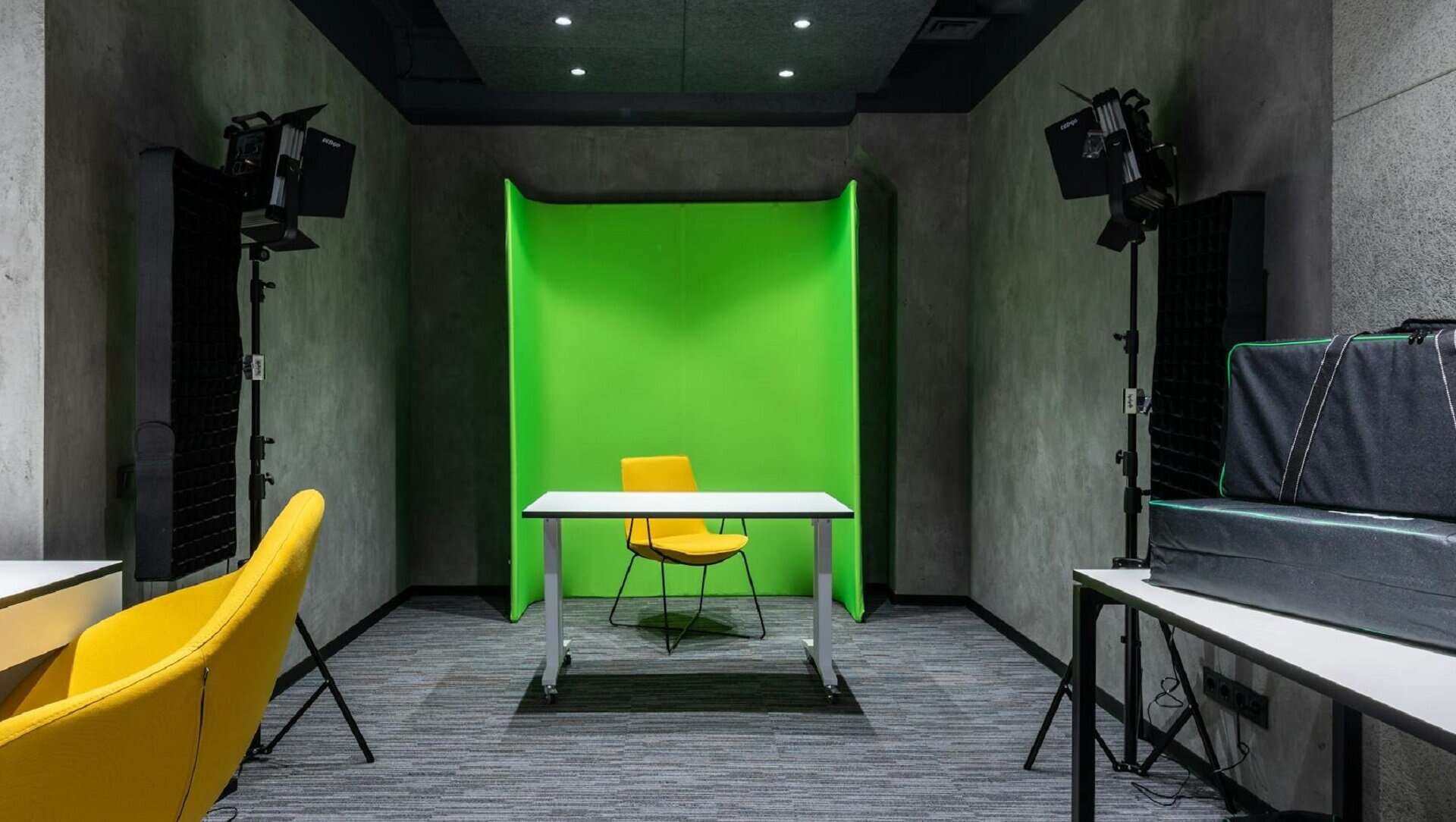 How to Avoid Overexposure in Studio Lighting Setups