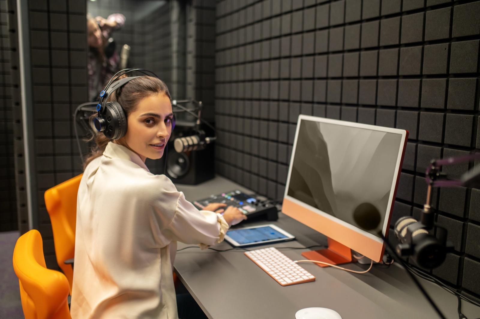 Sound Recording Studio Rental: What You're Booking