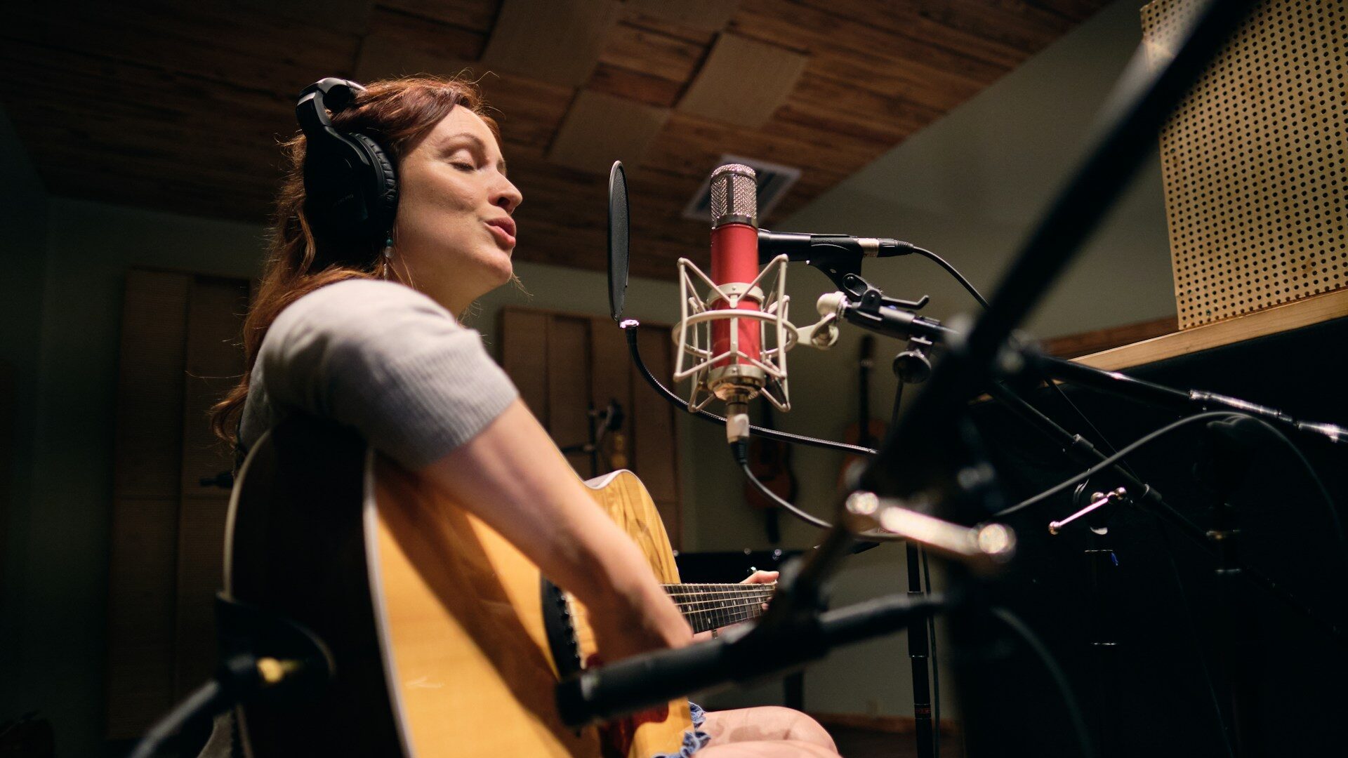 Why Service Brands Overlook Jingle Marketing on Their Websites